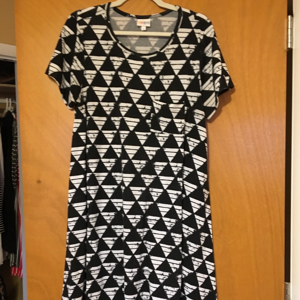 Lularoe Carly